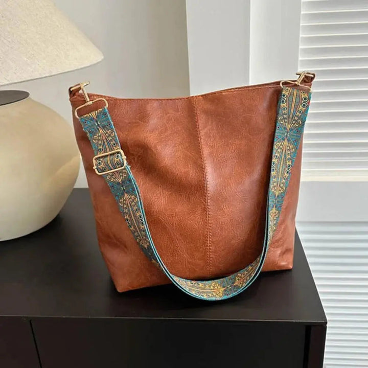 Chelsey's Vintage Charm | Shoulder Bag