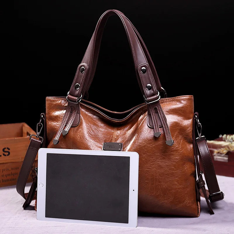 Aralyn - Elegante weiche Leder-Handtasche