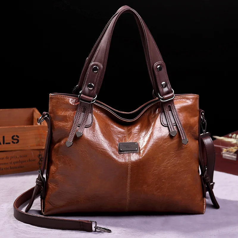 Aralyn - Elegante weiche Leder-Handtasche