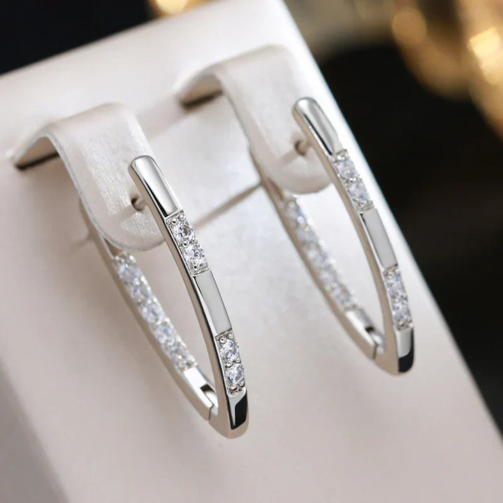 Elegante Goldohrringe mit Zirkonia